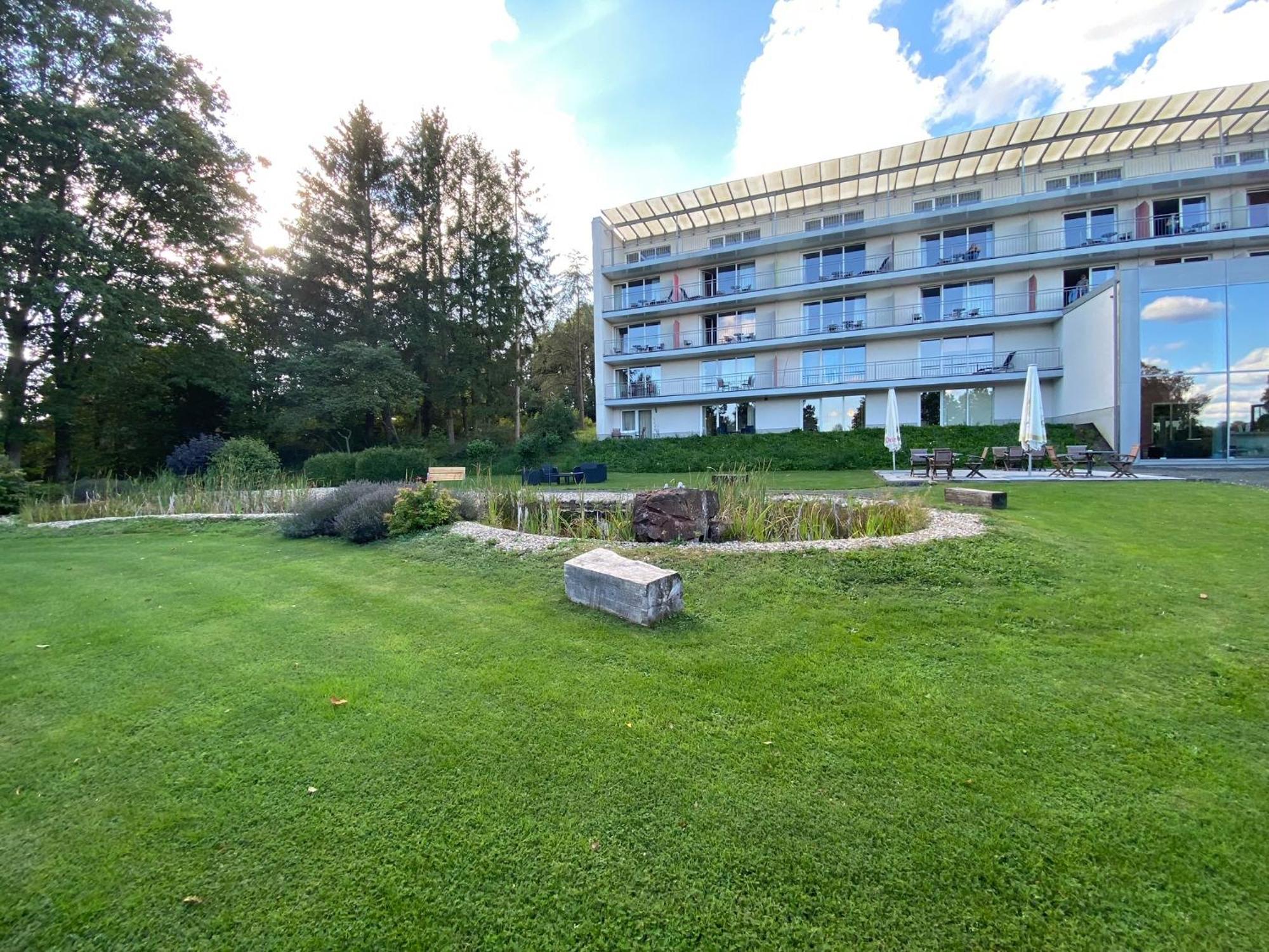 Seehotel Kell am See エクステリア 写真